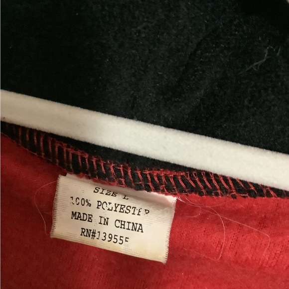 Polar Fleece Red And Blackk jacketed with hood size L black at end of sleeves🌹 - Picture 6 of 7